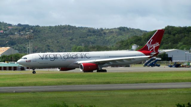 Airbus A330-300 (G-VSXY)