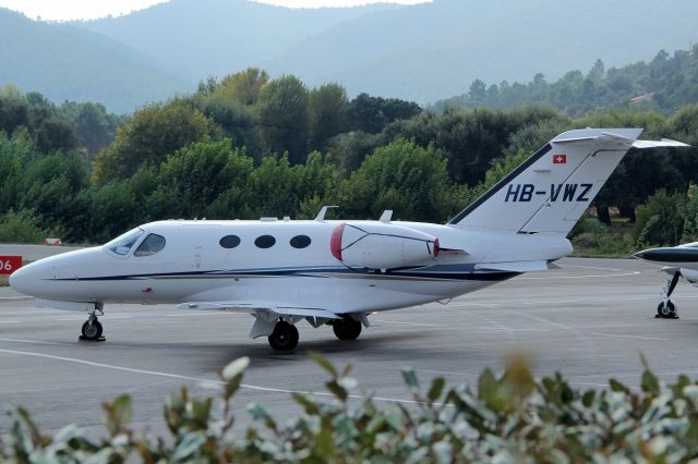 Cessna Citation Mustang (HB-VWZ) - 09 oct 2016 La Mole St Tropez