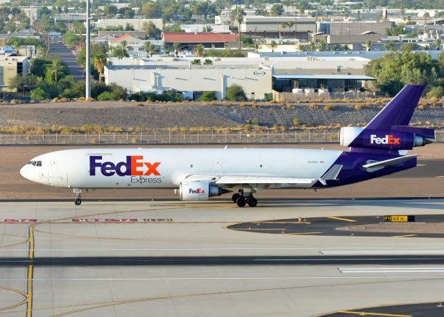 Boeing MD-11 (N599FE)