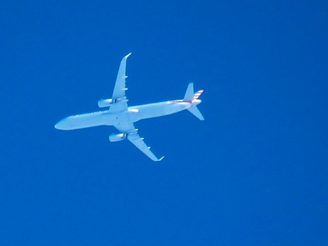 Airbus A321 (N991AU)