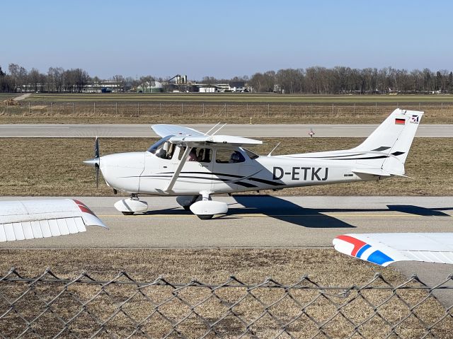 Cessna Skyhawk (D-ETKJ) - 10-MAR-2022.