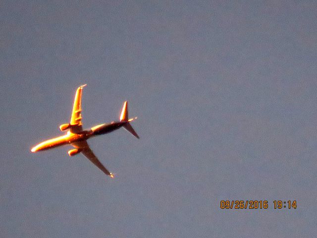 Boeing 737-900 (N248AK)