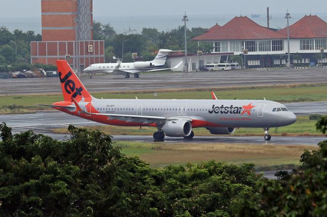 Airbus A321neo (VH-OFY)