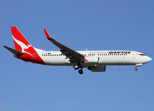 Boeing 737-800 (VH-VXB)