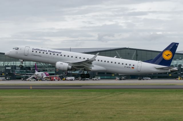 Embraer ERJ-190 (D-AEBJ)