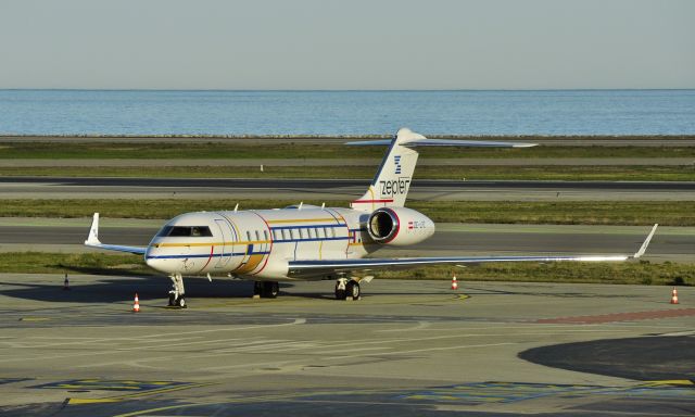 Bombardier Global 5000 (OE-LPZ) - ZeptAir Bombardier BD-700-1A11 Global 5000 OE-LPZ in Nice