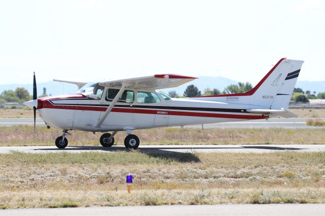 Cessna Skyhawk (N5371K)