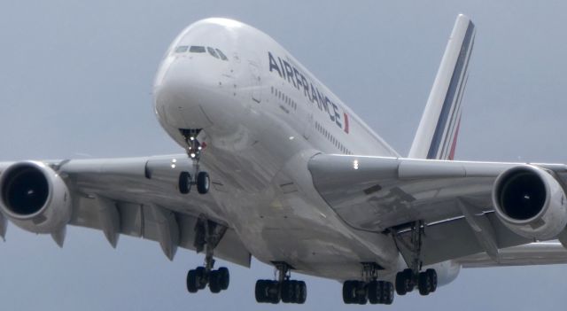 Airbus A380-800 (F-HPJA)