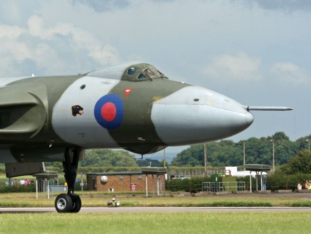 XH558 —