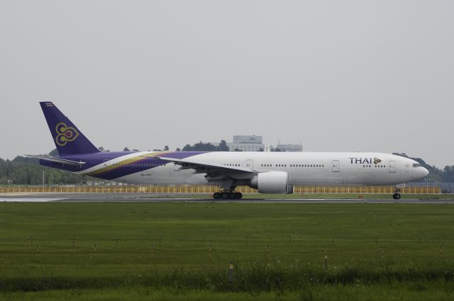 BOEING 777-300 (HS-TKT) - Departure at Narita Intl Airport Rwy16R on 2013/07/10