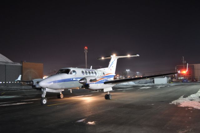 Beechcraft Super King Air 200 — - Lifeguard 3 heading out on a flight.