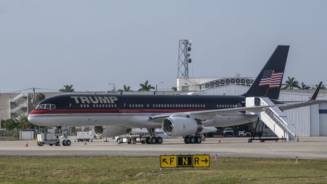 Boeing 757-200 (N757AF) - Image May 14 several days before this aircraft according to press hit a Vista biz jet taxiing at 01.30hrs. The 757 delivered new 1991, ex Danish Sterling (budget) Airlines, then operated by Mexican TAESA budget airline, then a crew bus for the Seattle Seahawks. Current owner bought aircraft in 2011 (when ac tired and 20 years old), repaint and refurbish interior etc. Aircraft now 33 years old. Above narrative ex Wikipedia