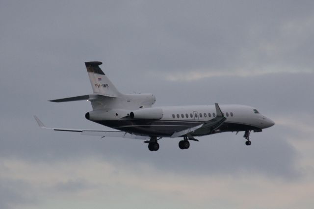 Dassault Falcon 7X (PH-IWS)