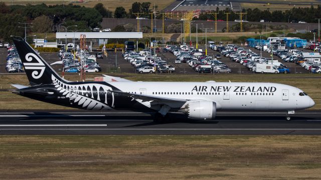 Boeing 787-9 Dreamliner (ZK-NZN)