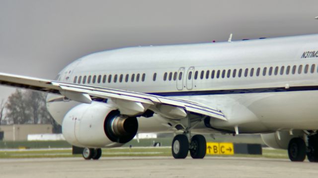Boeing 737-800 (N311MS) - A JPATS 738 performing a prisoner transport at KHUF. br /br /This aircraft is a 2004 Boeing 737-8Q8(WL), SN 30670, owned/operated by the US Marshals Service. 11/16/22.