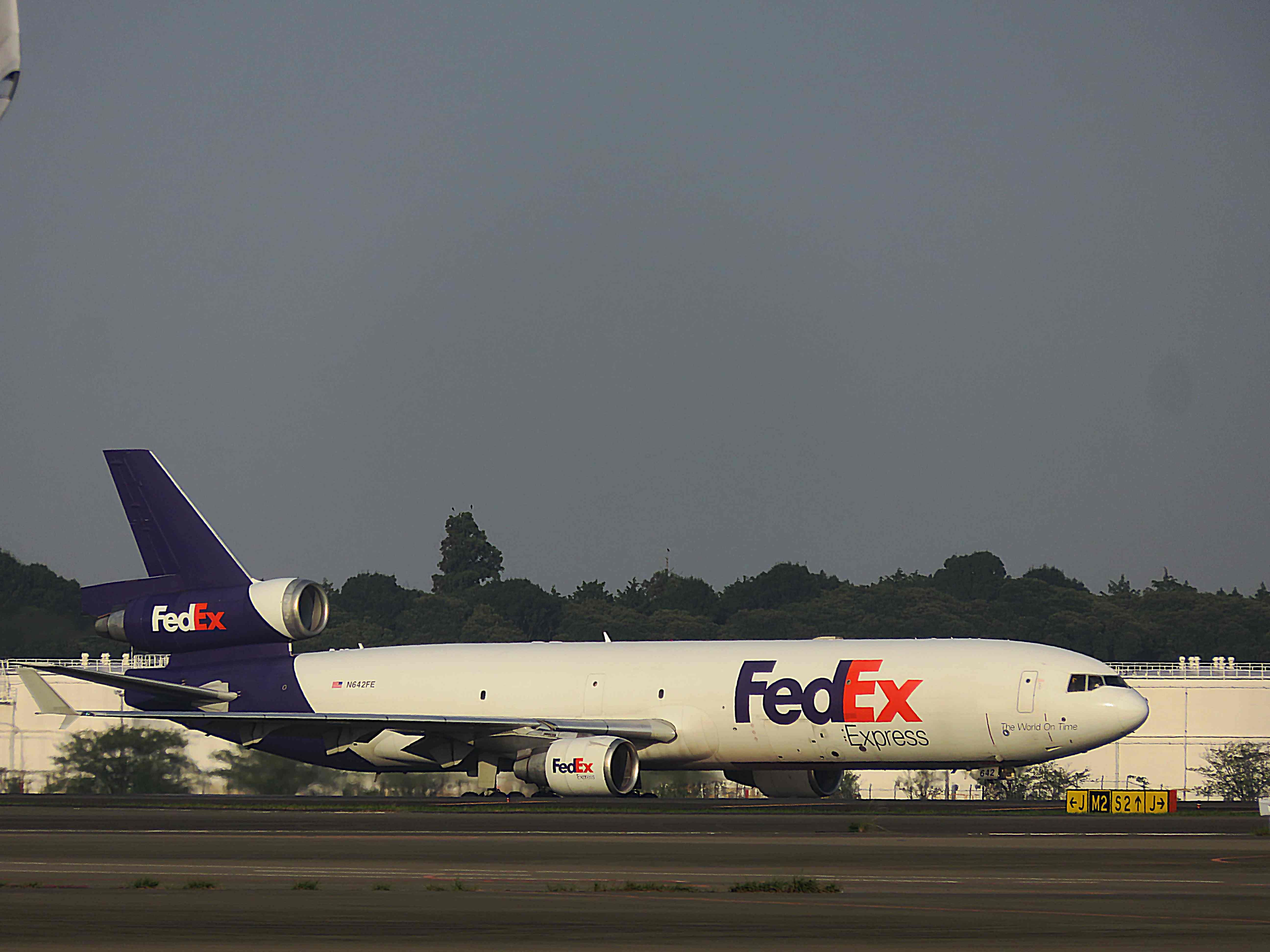 Boeing MD-11 (N642FE) - I took this picture on Sep 06, 2018.br /FX5280/6Sep2018