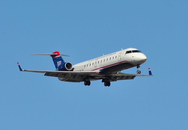 Canadair Regional Jet CRJ-200 (N448AW)