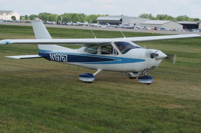 Cessna Skyhawk (N19767)