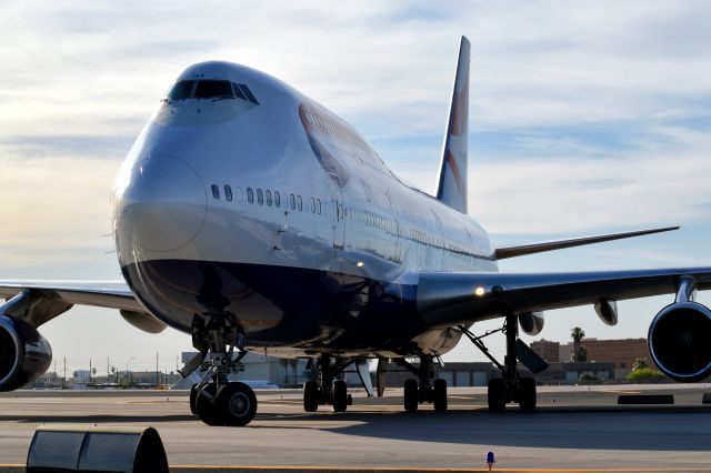 Boeing 747-400 (G-CIVT)