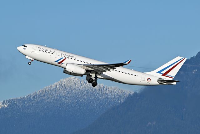 Airbus A330-200 (F-UJCU)