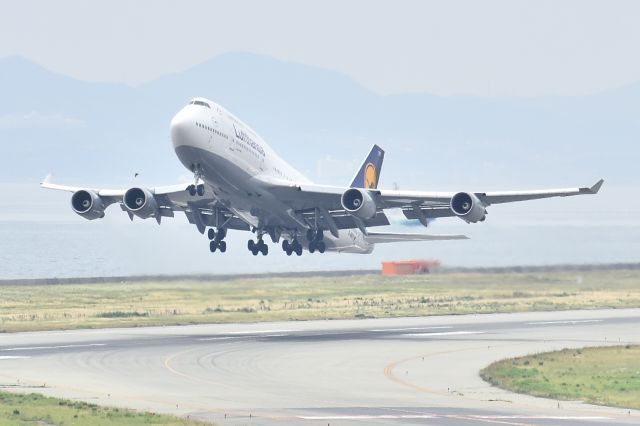 Boeing 747-400 (D-ABVY)