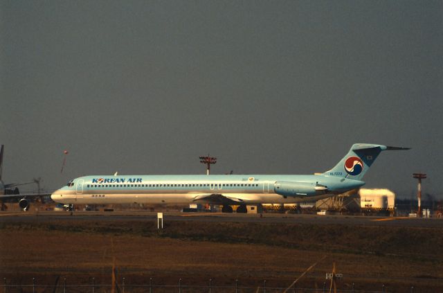 McDonnell Douglas MD-82 (HL7273) - Departure at Narita Intl Airport Rwy34 on 1988/04/16