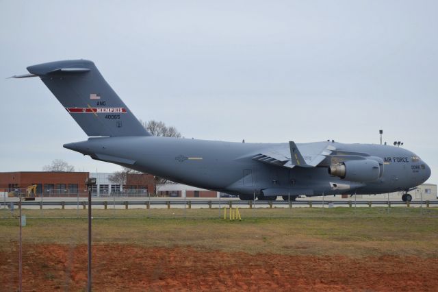 Boeing Globemaster III (ANG40065) - USAF Tennessee Air National Guard, 164th Airlift Wing, Memphis at KCLT - 2/17/18