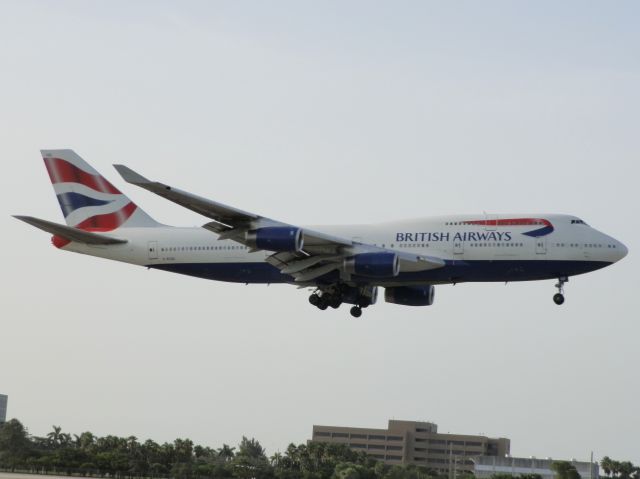 Boeing 747-400 (G-BYGD)