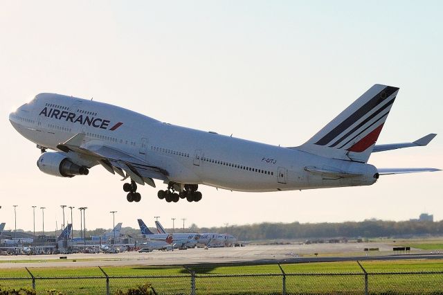 Boeing 747-400 (F-GITJ)