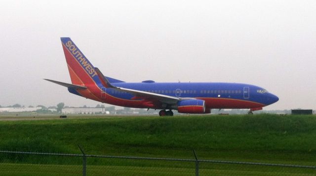 Boeing 737-700 (N948WN)