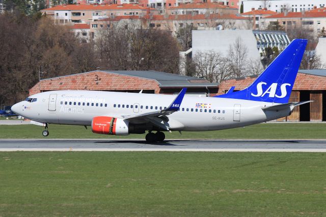 Boeing 737-700 (SE-RJS)