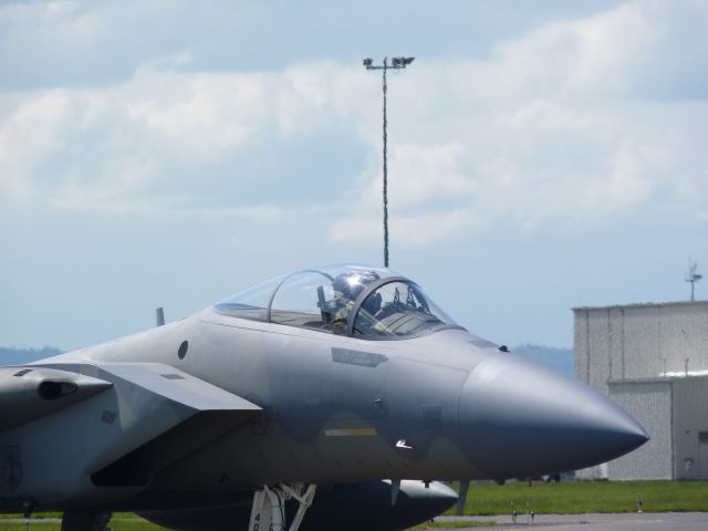 McDonnell Douglas F-15 Eagle (N031) - Col. Lloyd is in his office ready to conduct business.