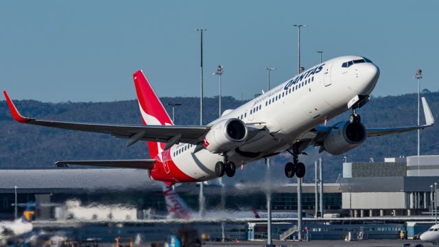 Boeing 737-800 (VH-VXN)