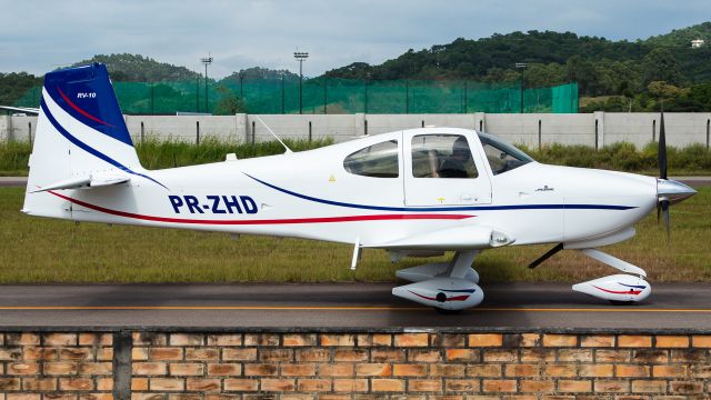 Vans RV-10 (PR-ZHD)