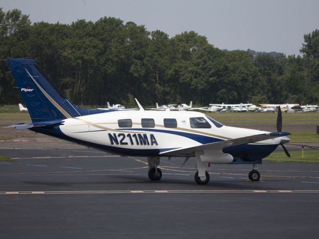 Piper Malibu Mirage (N211MA) - A very nice aircraft!
