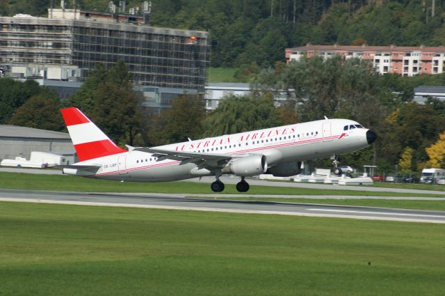 Airbus A320 (OE-LBP)