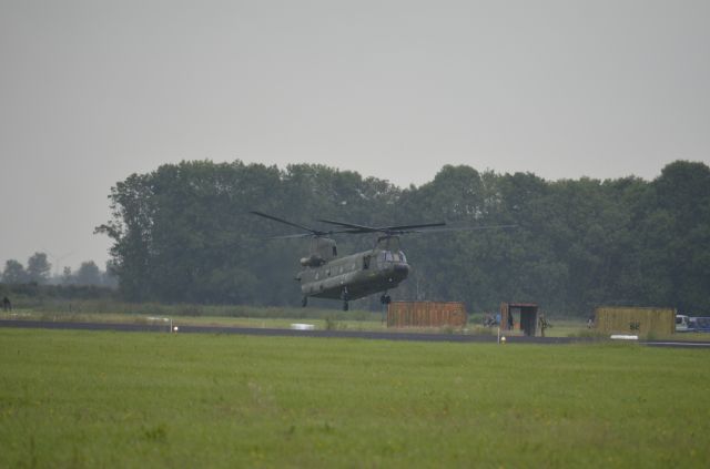 Boeing CH-47 Chinook —