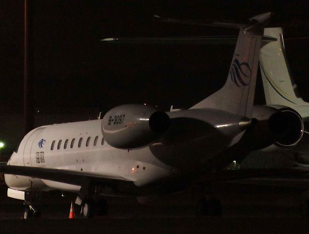 Embraer Legacy 600/650 (B-3097) - I take a picture on Dec 24, 2017.