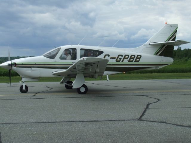 Rockwell Commander 114 (C-GPBB)