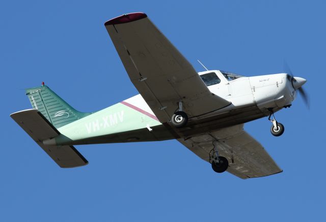 Piper Cherokee (VH-XMV)