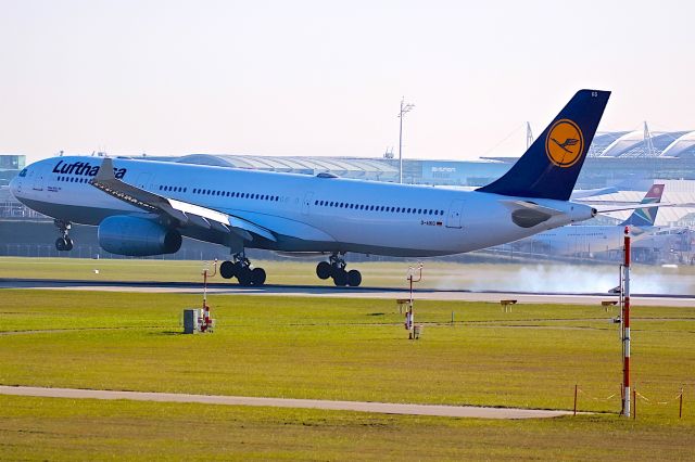 Airbus A330-300 (D-AIKG)