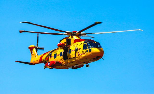 WESTLAND Merlin (14-9908) - Involved with the RCAF fly-past at the Rockcliffe Museum.