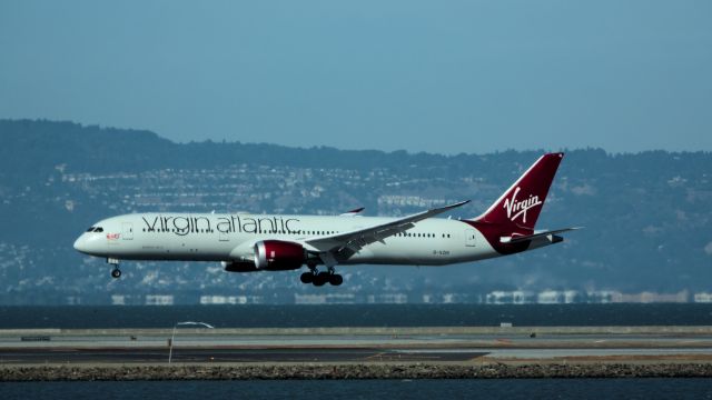 Boeing 787-9 Dreamliner (G-VZIG)
