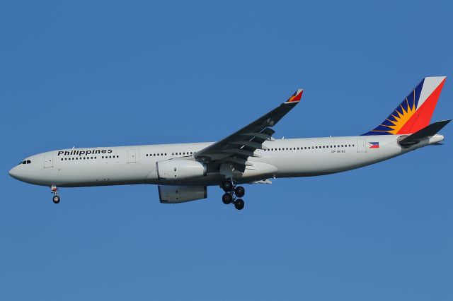 Airbus A330-300 (RP-C8780)