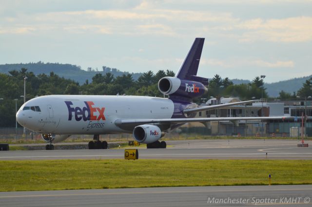 McDonnell Douglas DC-10 (N398FE)