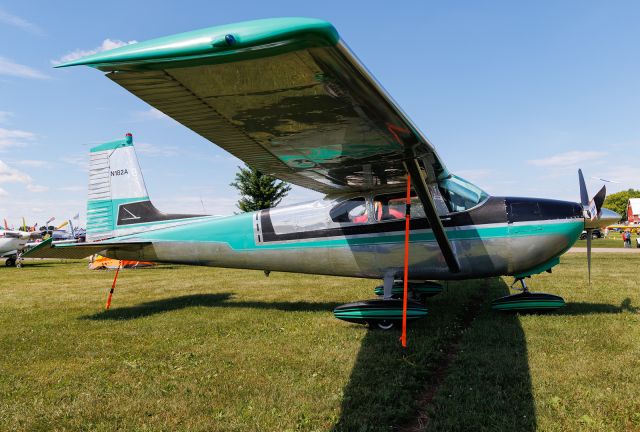 Cessna Skylane (N182A)