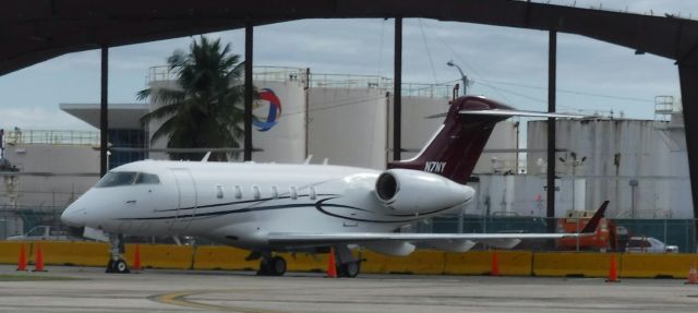 Bombardier Challenger 300 (N7NY) - cn 20248
