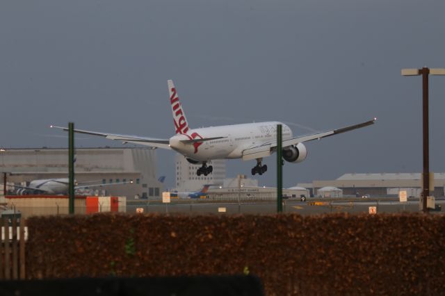 BOEING 777-300ER (VH-VPD)