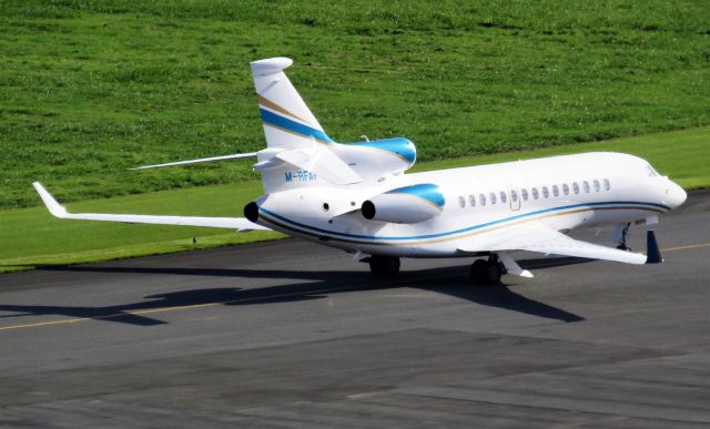 Dassault Falcon 7X (M-RFAP)