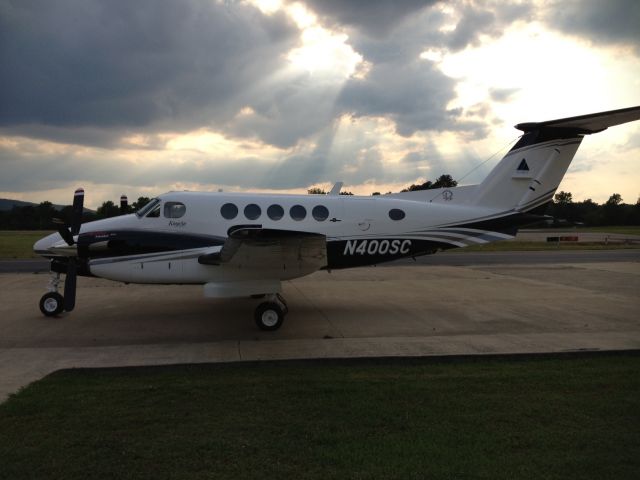 Beechcraft Super King Air 200 (N400SC)
